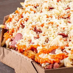 Batata Recheada de 25cm na caixa de pizza