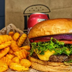 Salada Burguer + Bebida + Porção