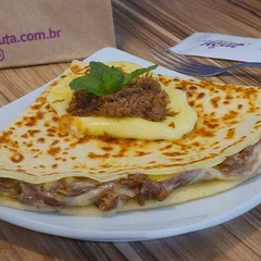 Crepe Carne com queijo