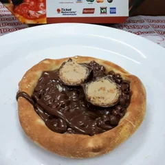 Esfiha Doce de Bombom Sonho de Valsa