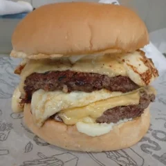 Top cheese burguer
