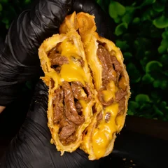 Pastel 50 - Filé com cheddar