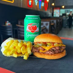 Big Smash Original + lata Guaraná & Fritas + R$ 19,99 leve outro burger