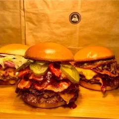 Bacon Lovers + Batata Frita Grande 