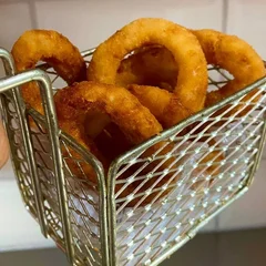 Porção individual de Anel de cebola ( Onion Rings)