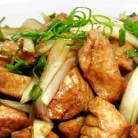 Isca de frango acebolada 300g