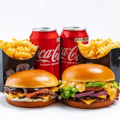 Duplinha Dw Bacon + Dw Salad + 2 Batatas + 2 Refrigerantes Lata 350 ml
