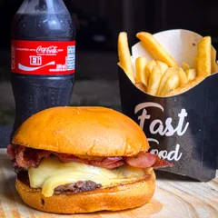 Smash Bacon + Batata + Coca 200ml