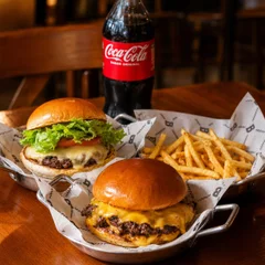 Combo Copa (Salada, Melt, batata, COCA 600)