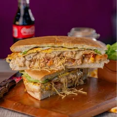 Big Xis Strogonoff de Frango