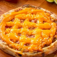 Esfiha de Frango com Cheddar