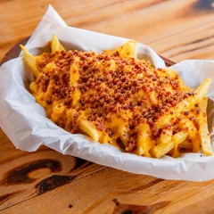 Batata com cheddar e bacon