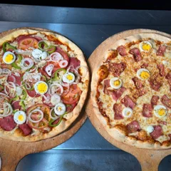 2 pizza