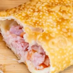 Pastel de Pizza Unidade (aprox. 190g).