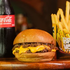 Cheddar + Fritas + Refri 220ml