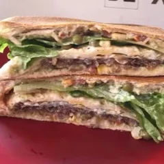 XIS SALADA