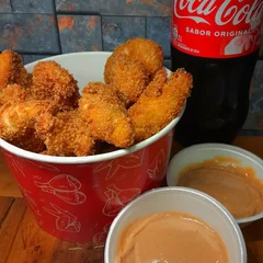 Porção de frango (serve de 3 até 4 pessoas)