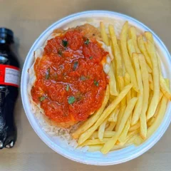 Frango Parmegiana & Fritas + Coca Zero Pet + R$ 18,99 leve outra marmitex