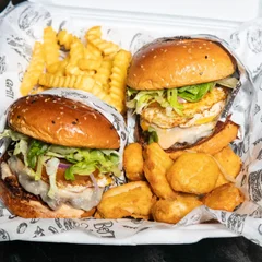 Combo 2 Salada bacon+ batata+ stick de queijo