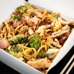YAKI GIGANTE FRANGO+BACON 1,200g