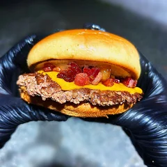 Prodigy Burger + Refri Lata + Fritas + Marsionese