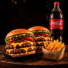 Combo 2x Duplo Cheddar + Batata clássica M + Refr. 1,5l
