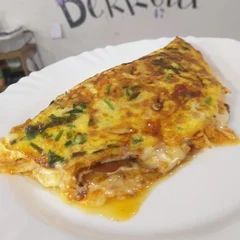 OMELETE COSTELINHA C/ QUEIJO