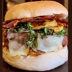 BURGUER VEGÊ LARICA DA ROÇA