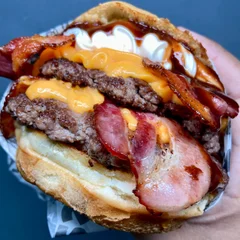 DOUBLE CHEDDAR BACOM