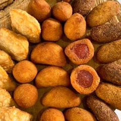 100 Mini Salgadinhos 