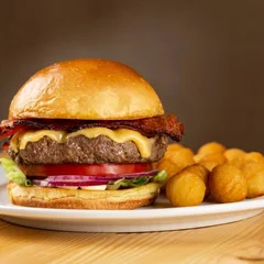 New York Burger | Hamburguer de Carne Nobre com Queijo, Bacon Alface e Tomate