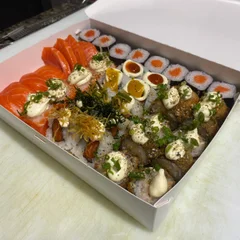Combo Salmão Kyan (40un)