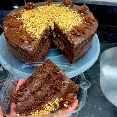 FATIA DE BOLO DE FERRERO ROCHE