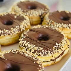 Donut Ferrero Premium (Super Recheado)