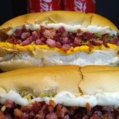 2 Dog de Bacon + 1 Fritas simples