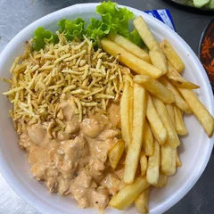 STROGONOFF DE FRANGO
