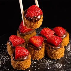 Hot Holl Morango Nuts - Especial