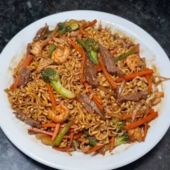 Yakisoba com Camarão