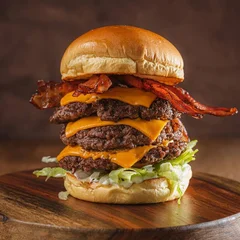 Brutus Big Three + Batata Frita Grátis