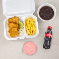 Combo Favorita de Frango + Refri Mini + Sobremesa