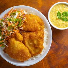 Frango Empanado com Creme de Milho