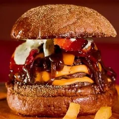 Hills Triplo Cheddar Bacon