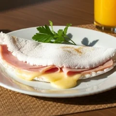 Tapioca de Presunto e Queijo 