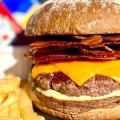 Cheddar Melt & Bacon + Batata 150g + Refrigerante