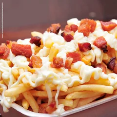 - Batata Frita Com Catupiry E Bacon