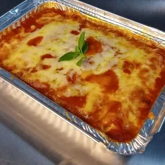 Canelone de presunto e muçarela ao molho sugo 1,1 KG