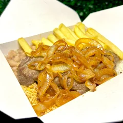 Iscas de Carne Acebolada - Refeição de adulto rs
