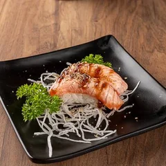 Sushi | 2 Unidades | Escolha Seu Favorito
