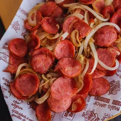 Porção de Calabresa Acebolada