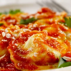 Ravioli de frango com requeijão
